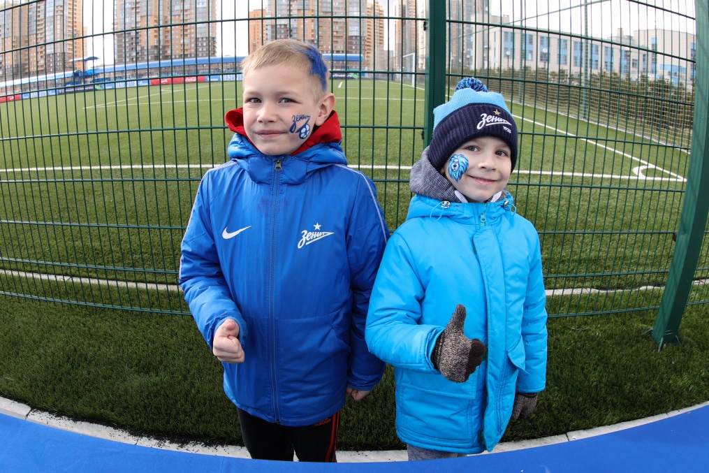 Фан-Променад на стадионе «Смена» на матче «Зенит»-м — «Спартак»-м