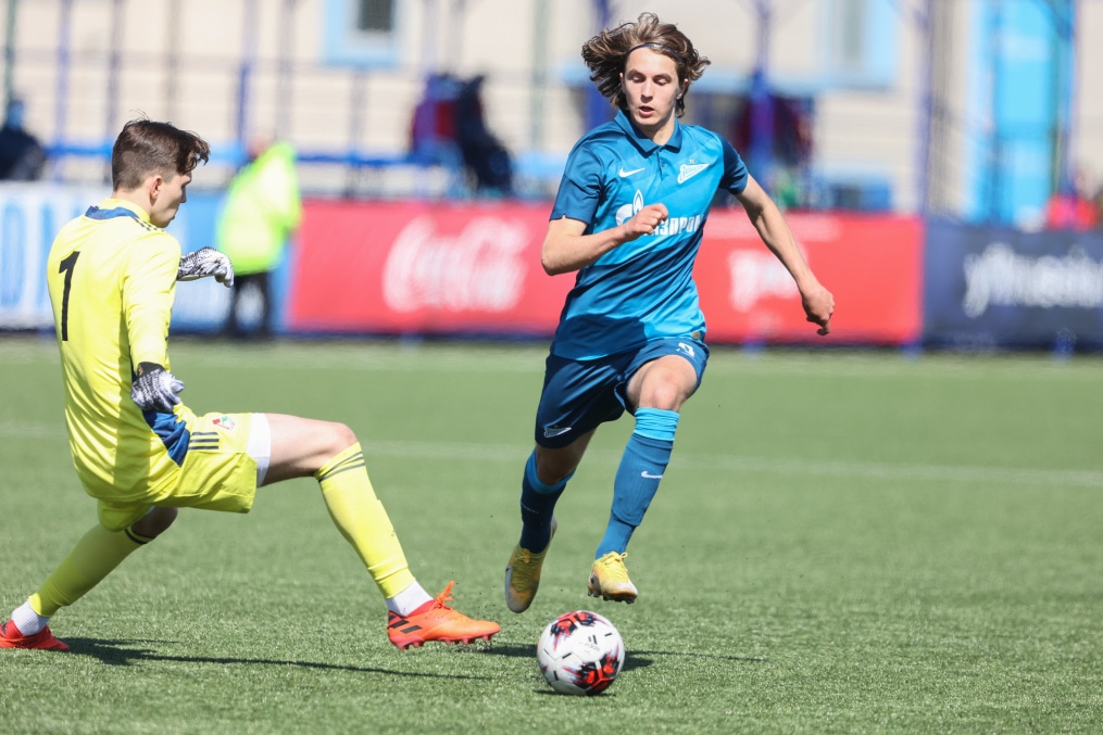 Юношеская футбольная лига-2, «Зенит» U-17 — «Локомотив» U-17