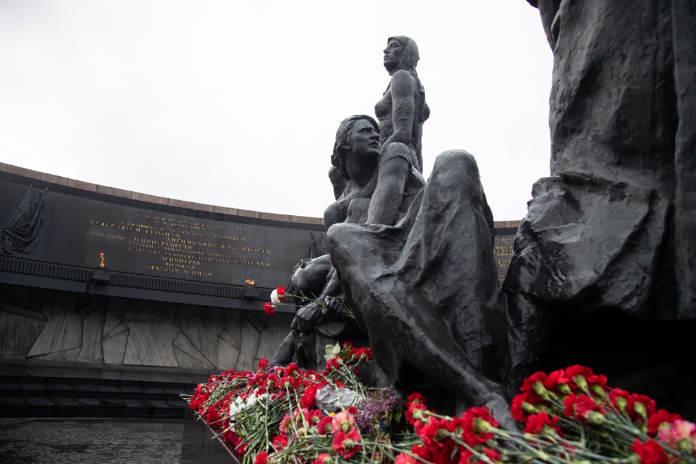 Команды Академии «Зенита» посетили Монумент героическим защитникам Ленинграда