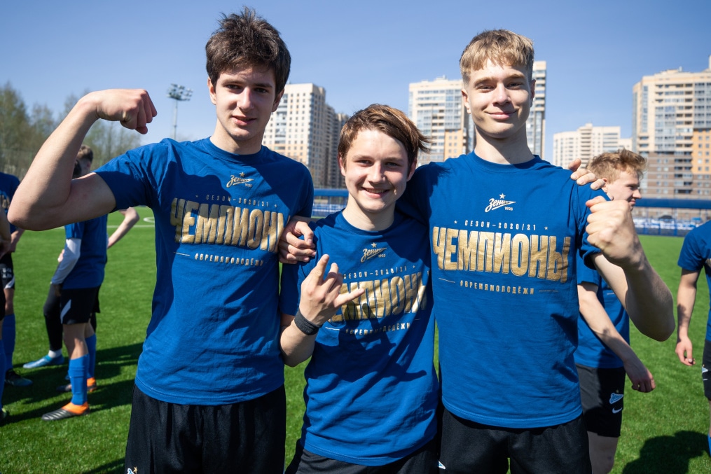 Поздравление команды «Зенит» U-17 с победой в ЮФЛ-2