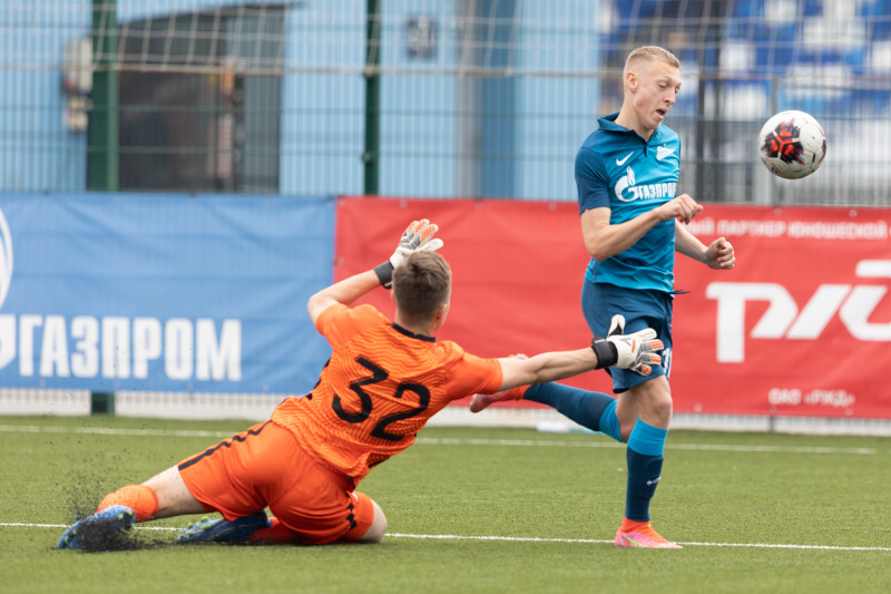 Юношеская футбольная лига-2, «Зенит» U-17 — «Спартак» U-17.