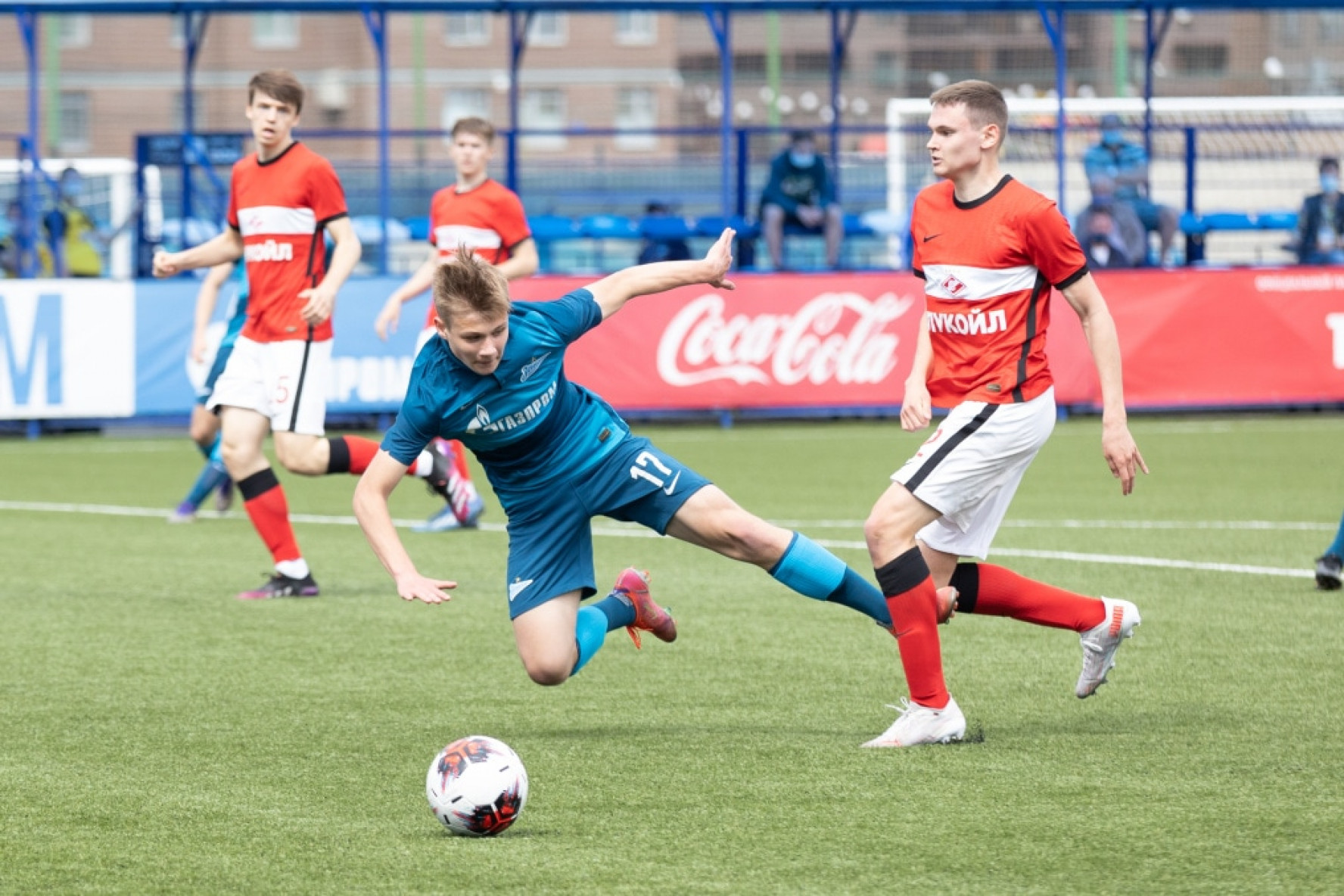 U 17. Спартак и Зенит Калуга.