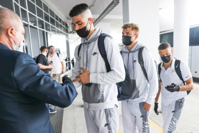 Игроки «Зенита» в чемпионской форме Nike перед матчем с «Тамбовом»