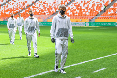 Игроки «Зенита» в чемпионской форме Nike перед матчем с «Тамбовом»