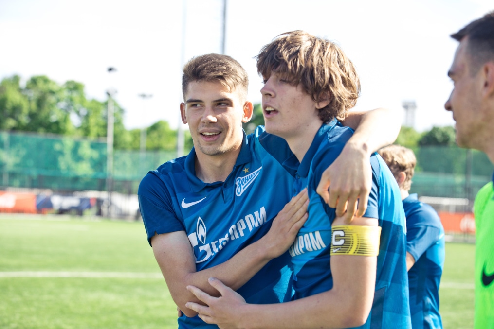 Юношеская футбольная лига-1, ФШМ — «Зенит»