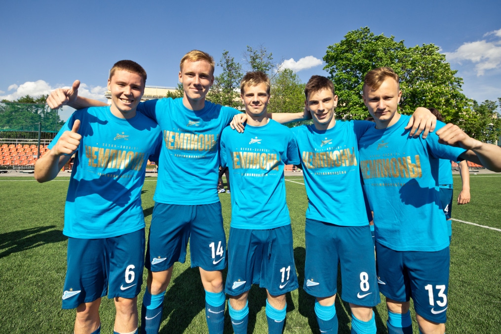 Юношеская футбольная лига-1, ФШМ — «Зенит»