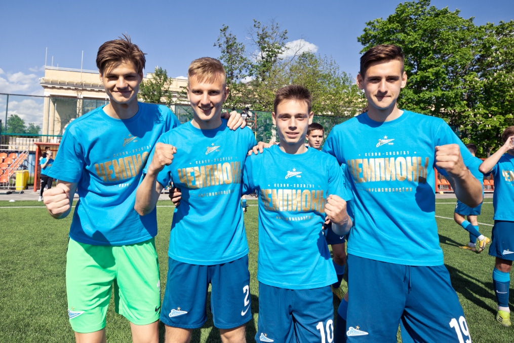 Юношеская футбольная лига-1, ФШМ — «Зенит»