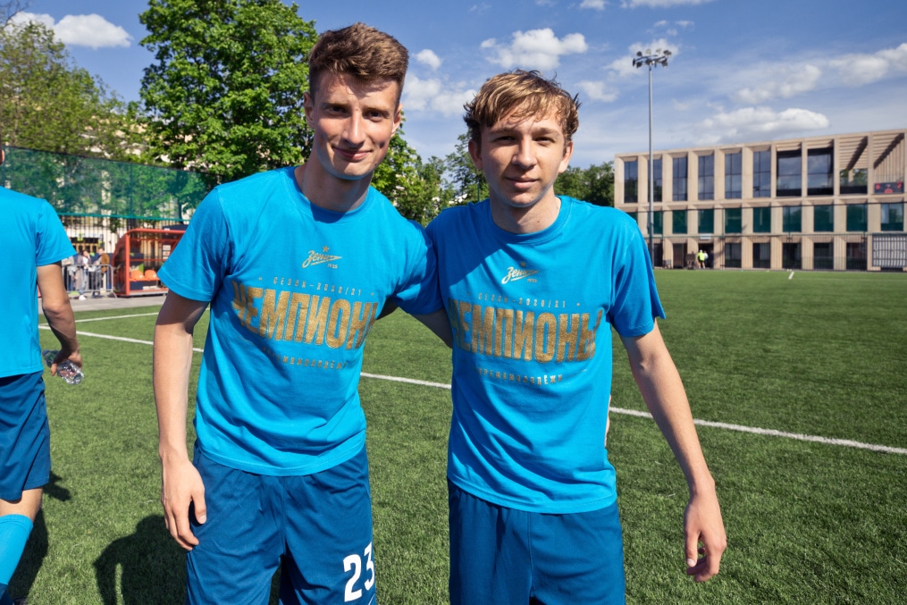 Юношеская футбольная лига-1, ФШМ — «Зенит»