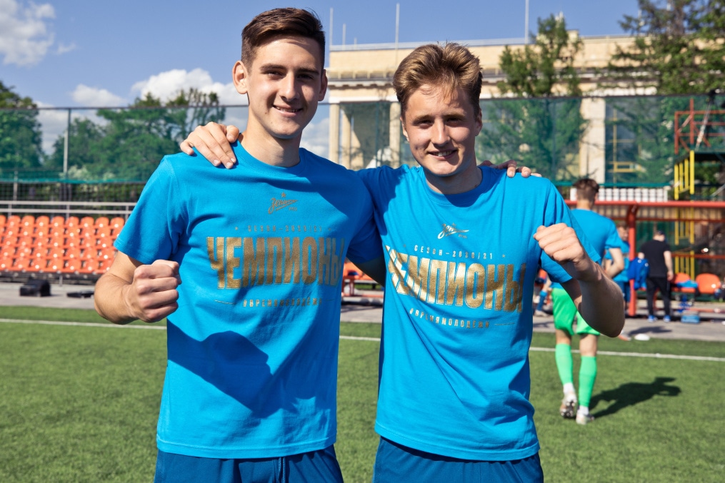 Юношеская футбольная лига-1, ФШМ — «Зенит»