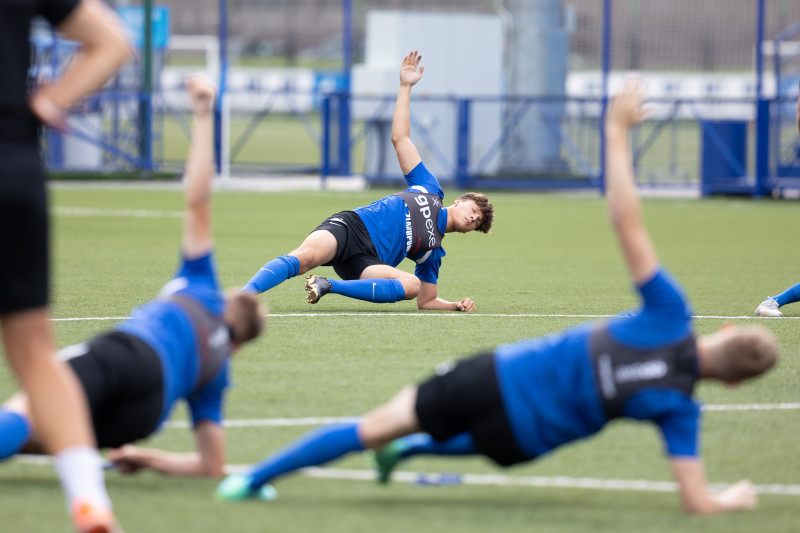 «Зенит» U-17 возобновил тренировки в «Газпром»-Академии