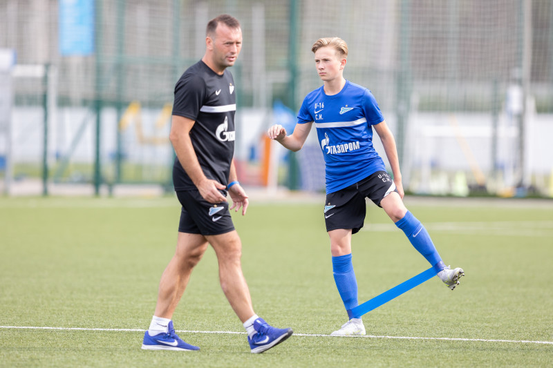 «Зенит» U-17 возобновил тренировки в «Газпром»-Академии