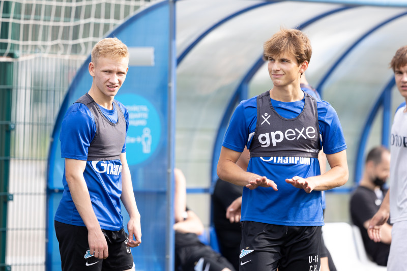 «Зенит» U-17 возобновил тренировки в «Газпром»-Академии
