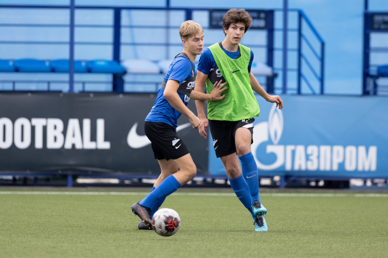 «Зенит» U-17 возобновил тренировки в «Газпром»-Академии
