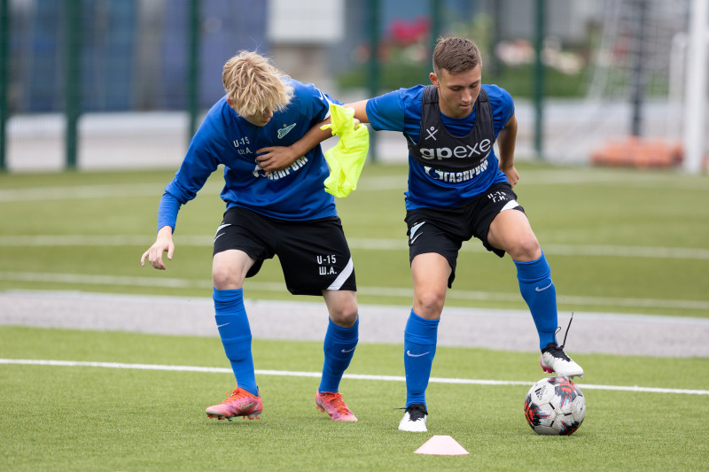 «Зенит» U-16 возобновил тренировки в «Газпром»-Академии