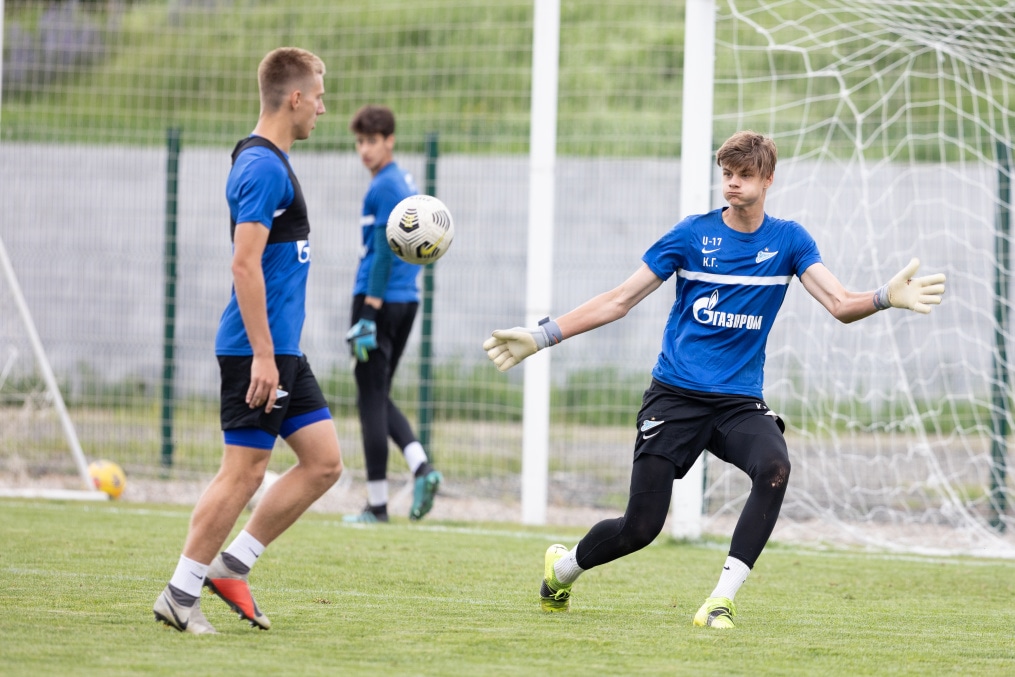 «Газпром» — тренировочные сборы «Зенита»-м в в Ставропольском крае: 7 июля, утренняя тренировка