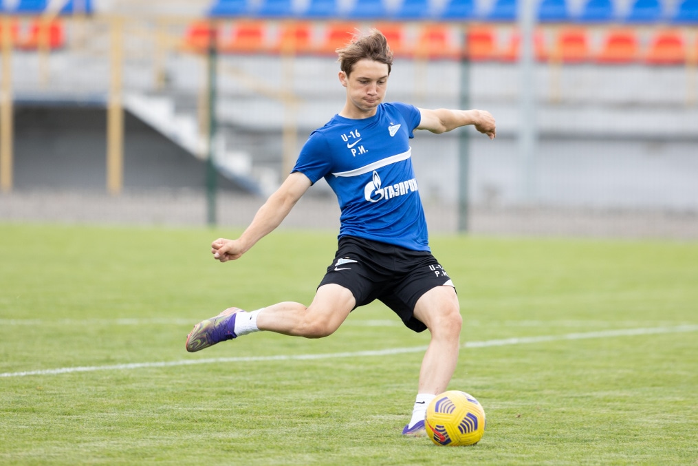 «Газпром» — тренировочные сборы «Зенита»-м в в Ставропольском крае: 7 июля, утренняя тренировка