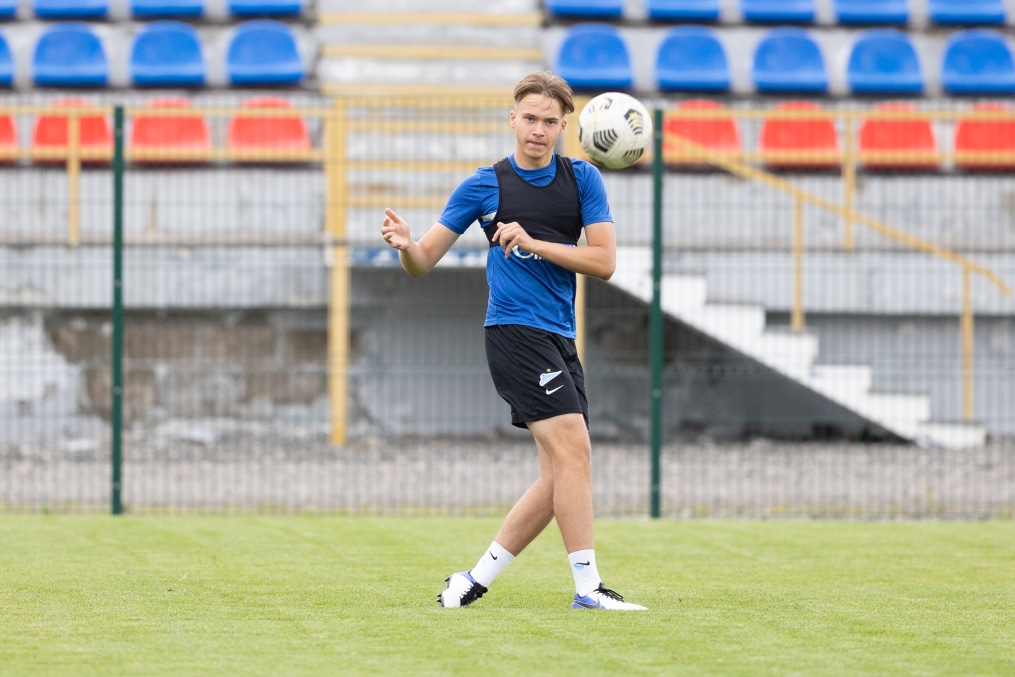 «Газпром» — тренировочные сборы «Зенита»-м в в Ставропольском крае: 7 июля, утренняя тренировка