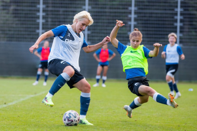 Тренировка женской команды «Зенит» перед кубковым матчем со «Звездой-2005»