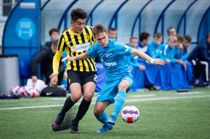 Турнир памяти Владимира Казаченка: первый день