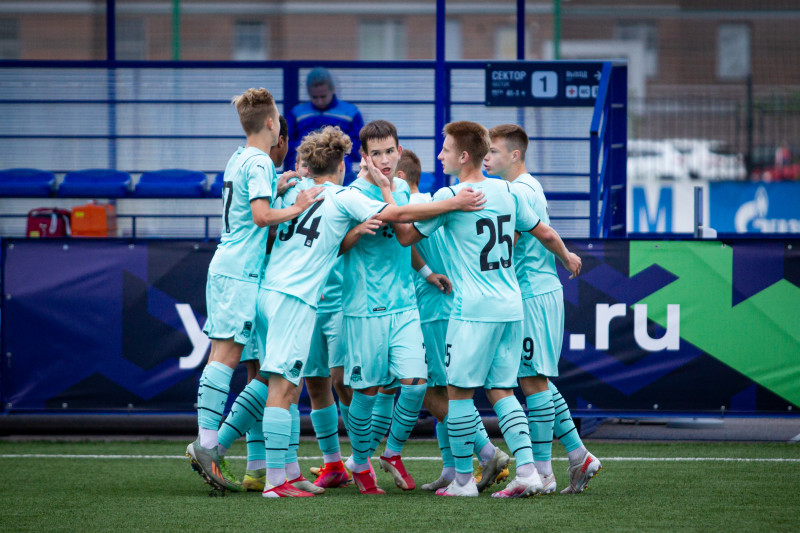 Турнир памяти Владимира Казаченка: первый день