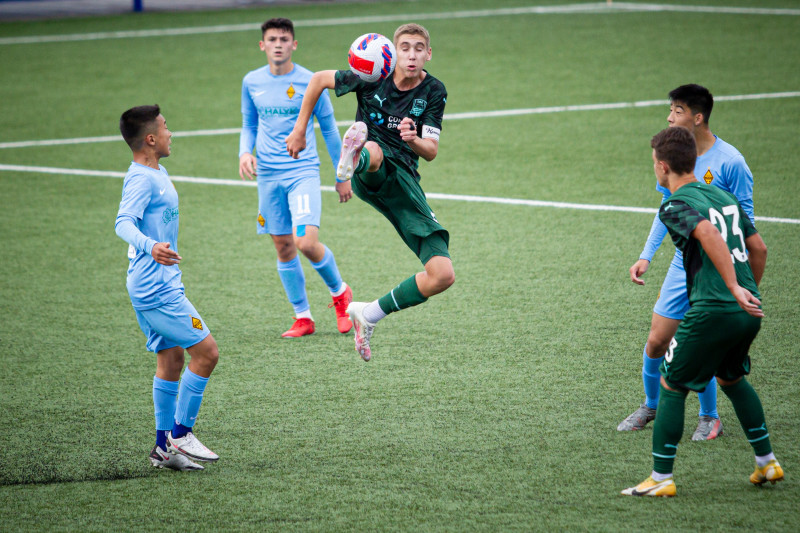 Турнир памяти Владимира Казаченка: первый день