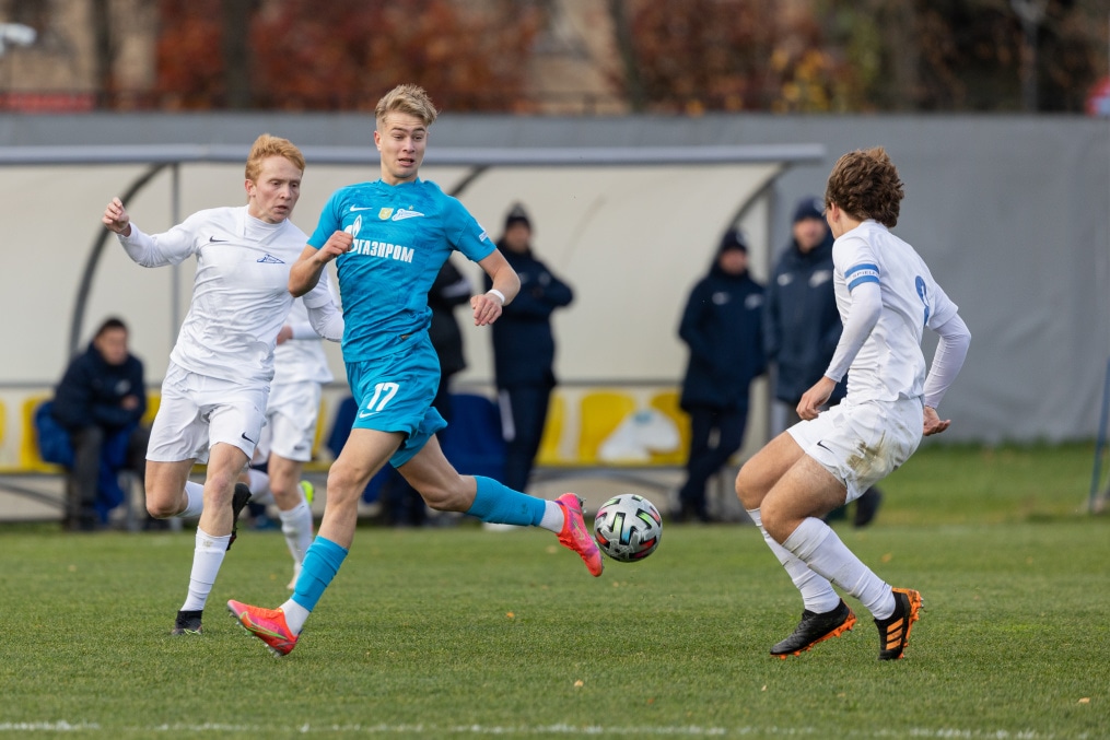 Юношеская футбольная лига-1, «СШОР Зенит» U-17— «Зенит» U-17