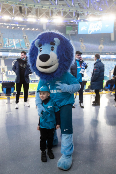 Фан-променад перед матчем «Зенит» — «Нижний Новгород»