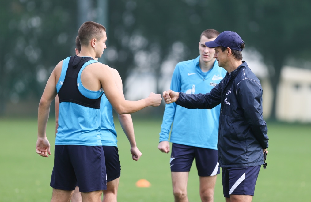 «Газпром»-тренировочные сборы в Дубае: 21 января, утренняя тренировка