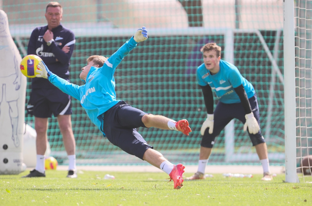 «Газпром»-тренировочные сборы в Дубае: 21 января, утренняя тренировка