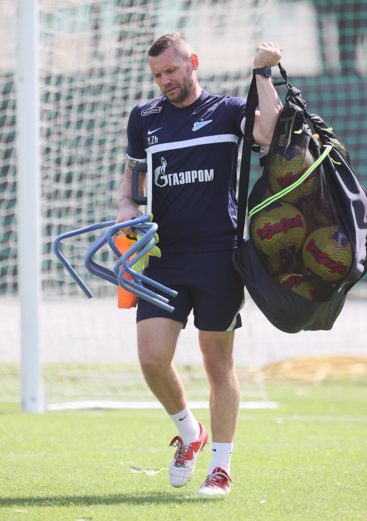 «Газпром»-тренировочные сборы в Дубае: 21 января, утренняя тренировка