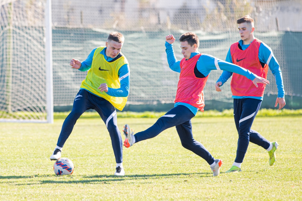 Сборы «Зенита»-м в Турции: 17 января, утренняя тренировка