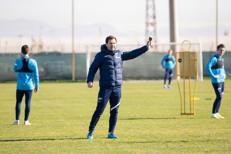 Сборы «Зенита»-м в Турции: 17 января, утренняя тренировка