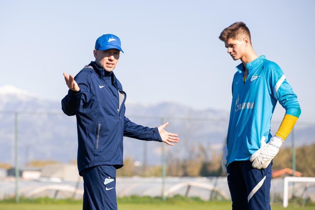 Сборы «Зенита»-м в Турции: 17 января, утренняя тренировка