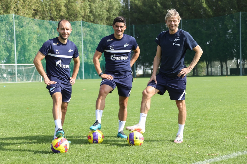 «Газпром»-тренировочные сборы в Дубае: 17 января, утренняя тренировка