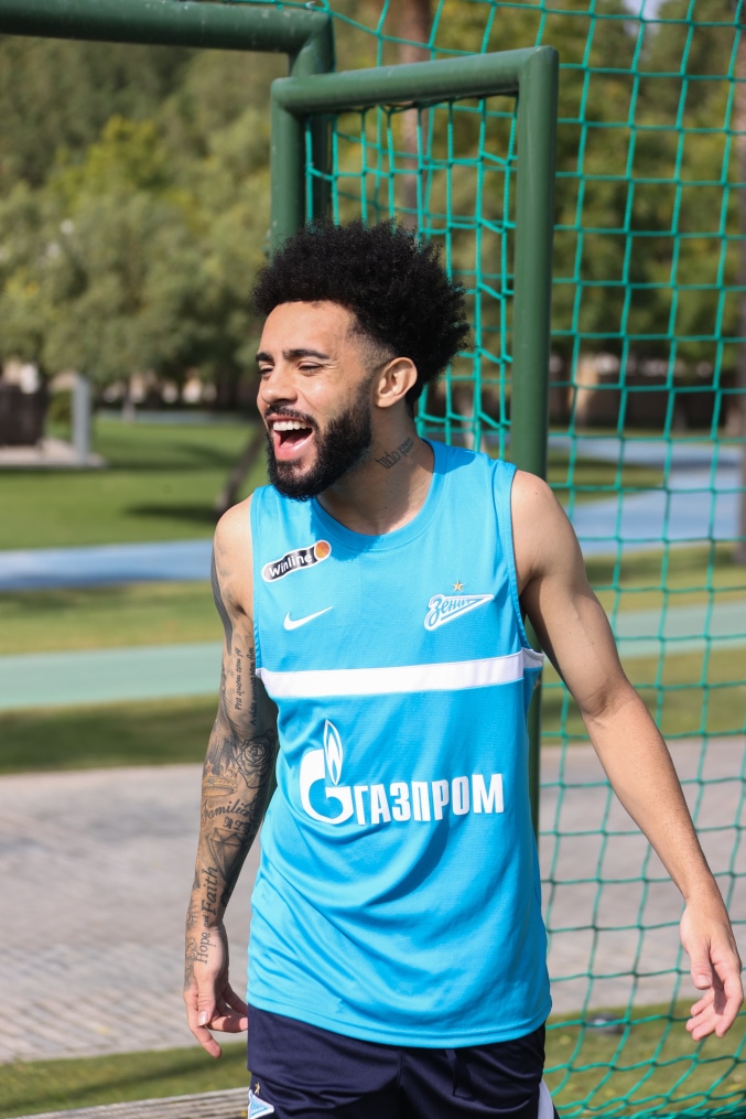 «Газпром»-тренировочные сборы в Дубае: 17 января, утренняя тренировка