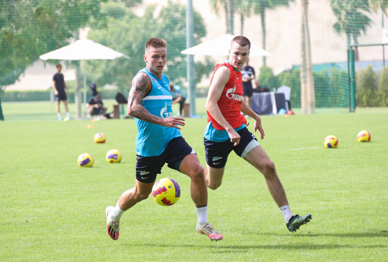 «Газпром»-тренировочные сборы в Дубае: 17 января, утренняя тренировка