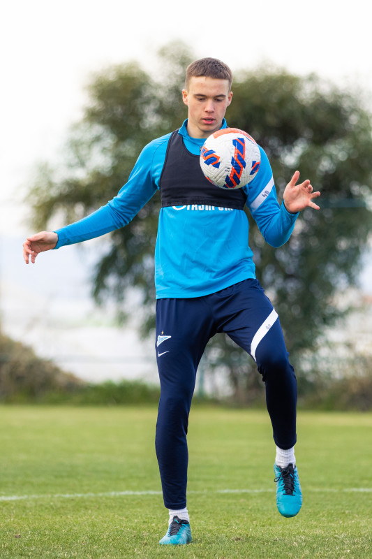 Сборы «Зенита»-м в Турции: 26 января, вечерняя тренировка