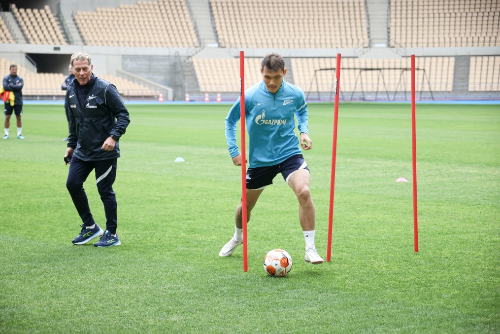 Тренировка сине-бело-голубых на стадионе «Ла-Картуха»