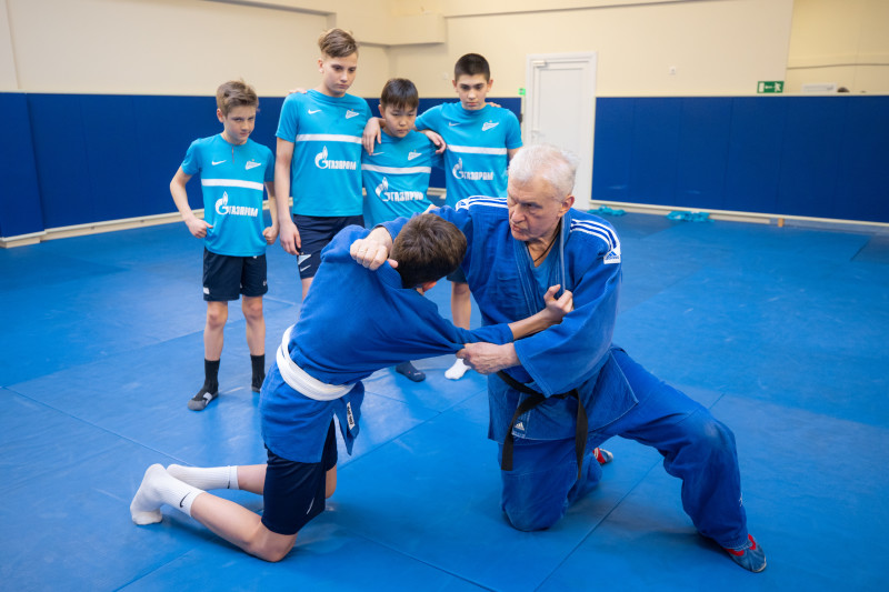Тренировка по дзюдо в «Газпром»-Академии