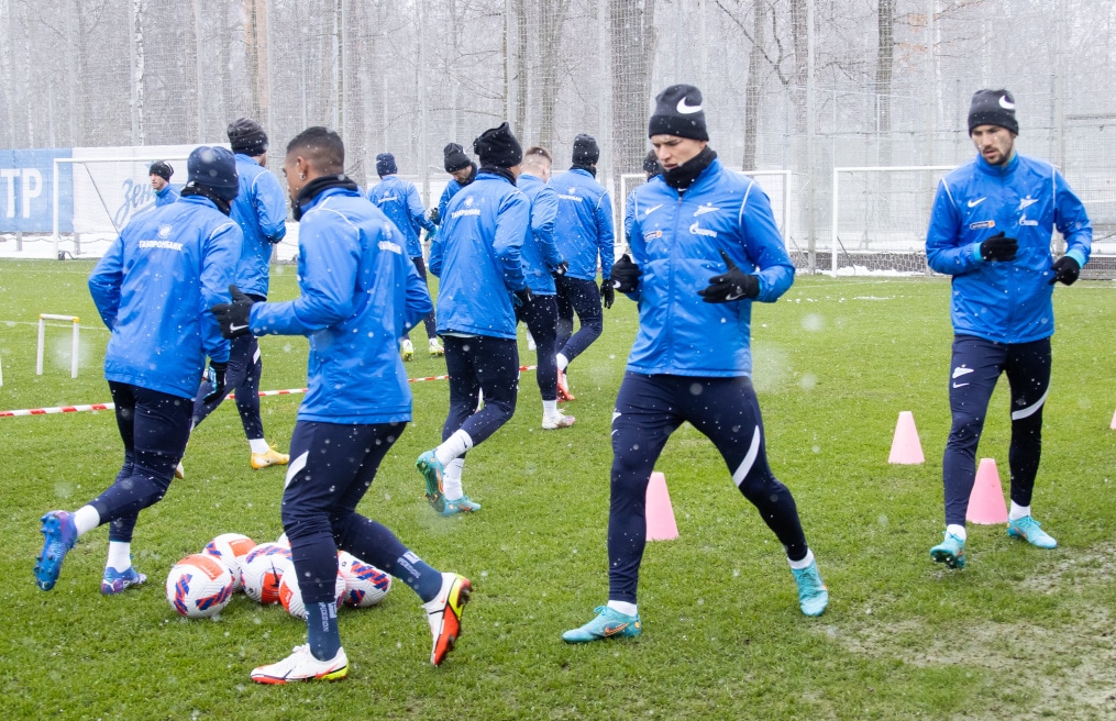 Открытая тренировка «Зенита» перед матчем с «Ахматом»