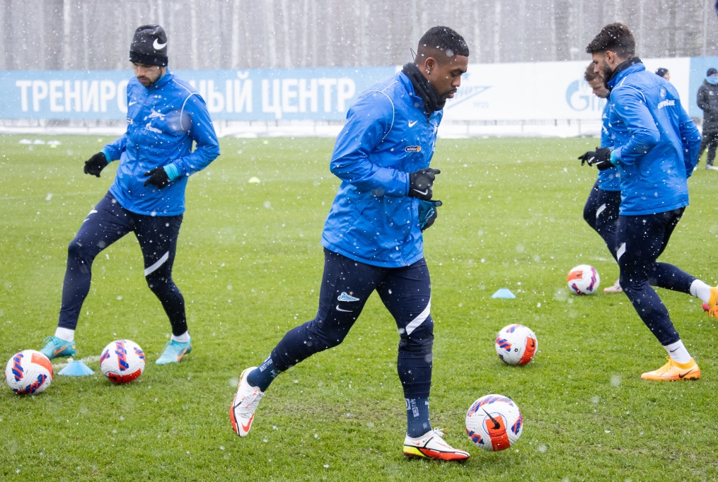 Открытая тренировка «Зенита» перед матчем с «Ахматом»