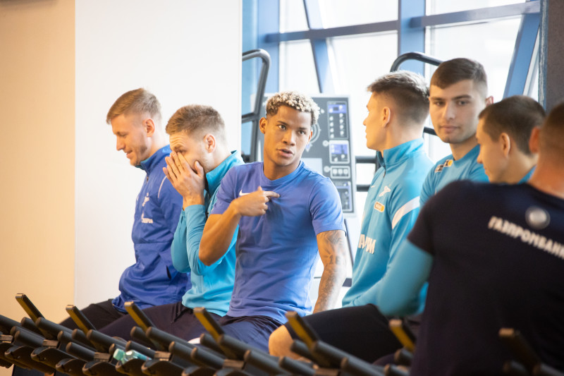 Открытая тренировка «Зенита» перед матчем с «Ахматом»