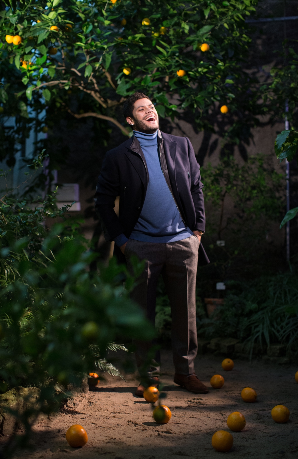 Халк, нападающий ФК «Зенит» позирует для  журнала «Наш Зенит»