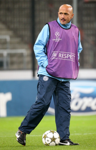 Training blue-white-blue before the match FC «Anderlecht» — FC «Zenit»