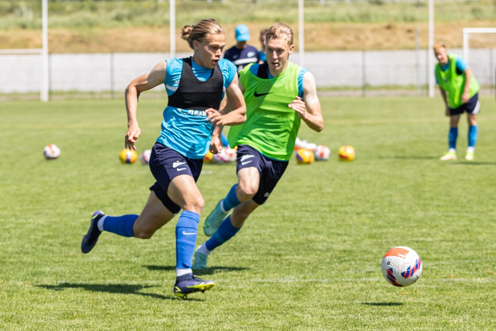 «Газпром» — тренировочные сборы «Зенита»-м в Ставропольском крае: 29 июня, утренняя тренировка