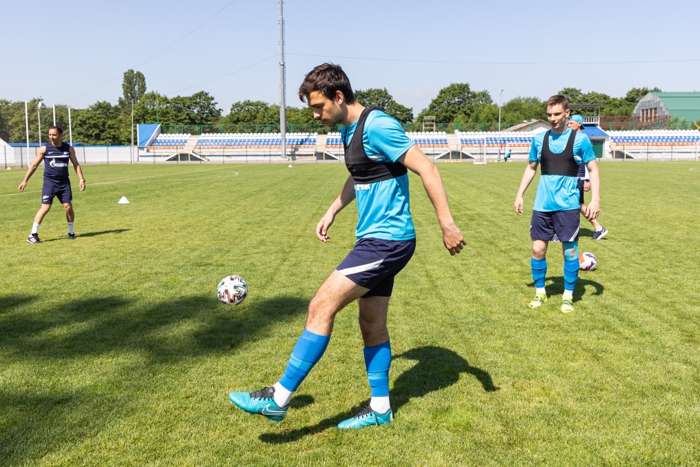 «Газпром» — тренировочные сборы «Зенита»-м в Ставропольском крае: 30 июня, утренняя тренировка