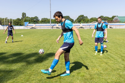 «Газпром» — тренировочные сборы «Зенита»-м в Ставропольском крае: 30 июня, утренняя тренировка