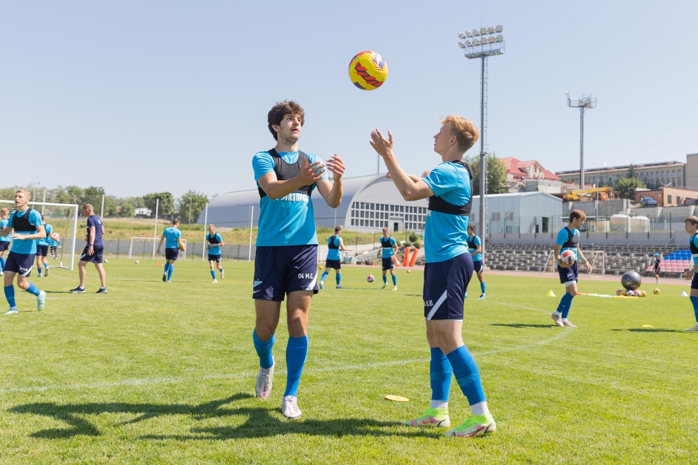 «Газпром» — тренировочные сборы «Зенита»-м в Ставропольском крае: 5 июля, утренняя тренировка