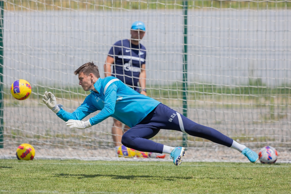 «Газпром» — тренировочные сборы «Зенита»-м в Ставропольском крае: 5 июля, утренняя тренировка