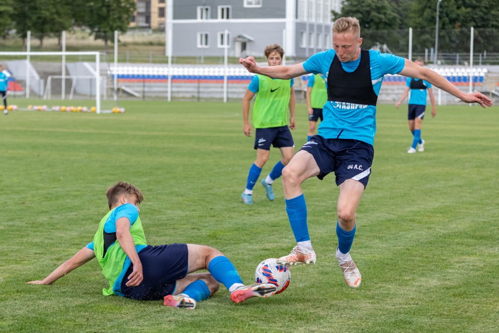«Газпром» — тренировочные сборы «Зенита»-м в Ставропольском крае:  5 июля, вечерняя тренировка